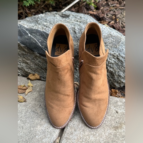 DV by Dolce Vita Brown Suede Ankle Booties 6 - Picture 5 of 8